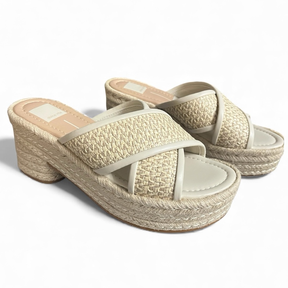 Dolce Vita Eldora Stylish Cream Platform Sandals